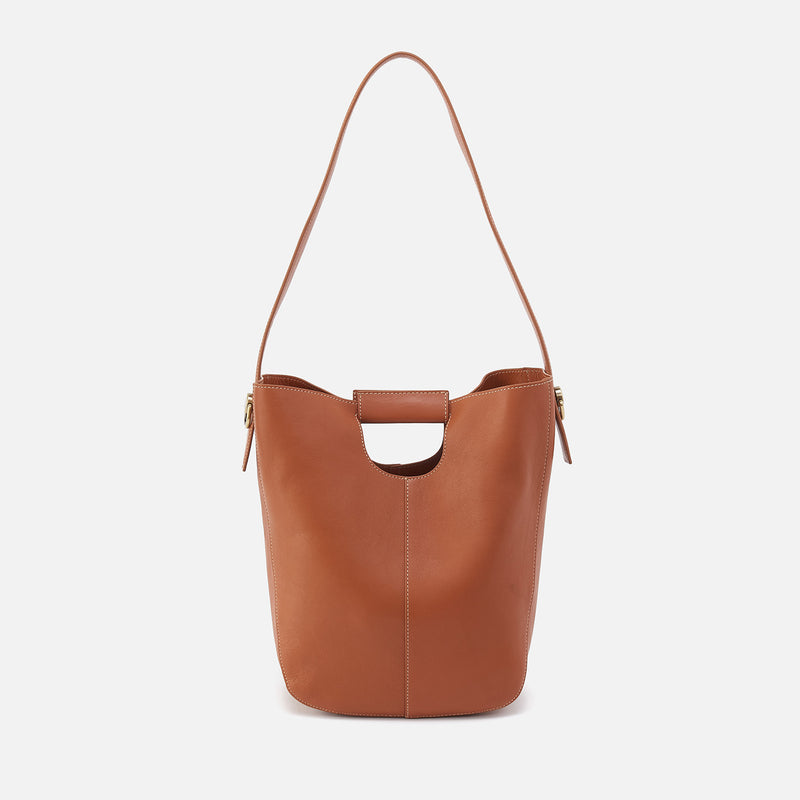 Camden Shoulder Bag In Smooth Leather - Burnished Caramel