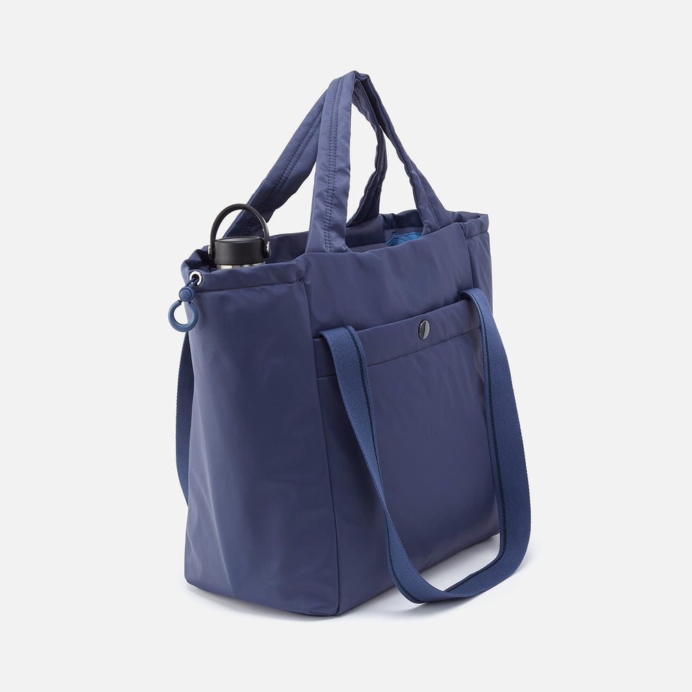 PLACES TO GO Tote in CaRefiber recycled nylon - Ocean