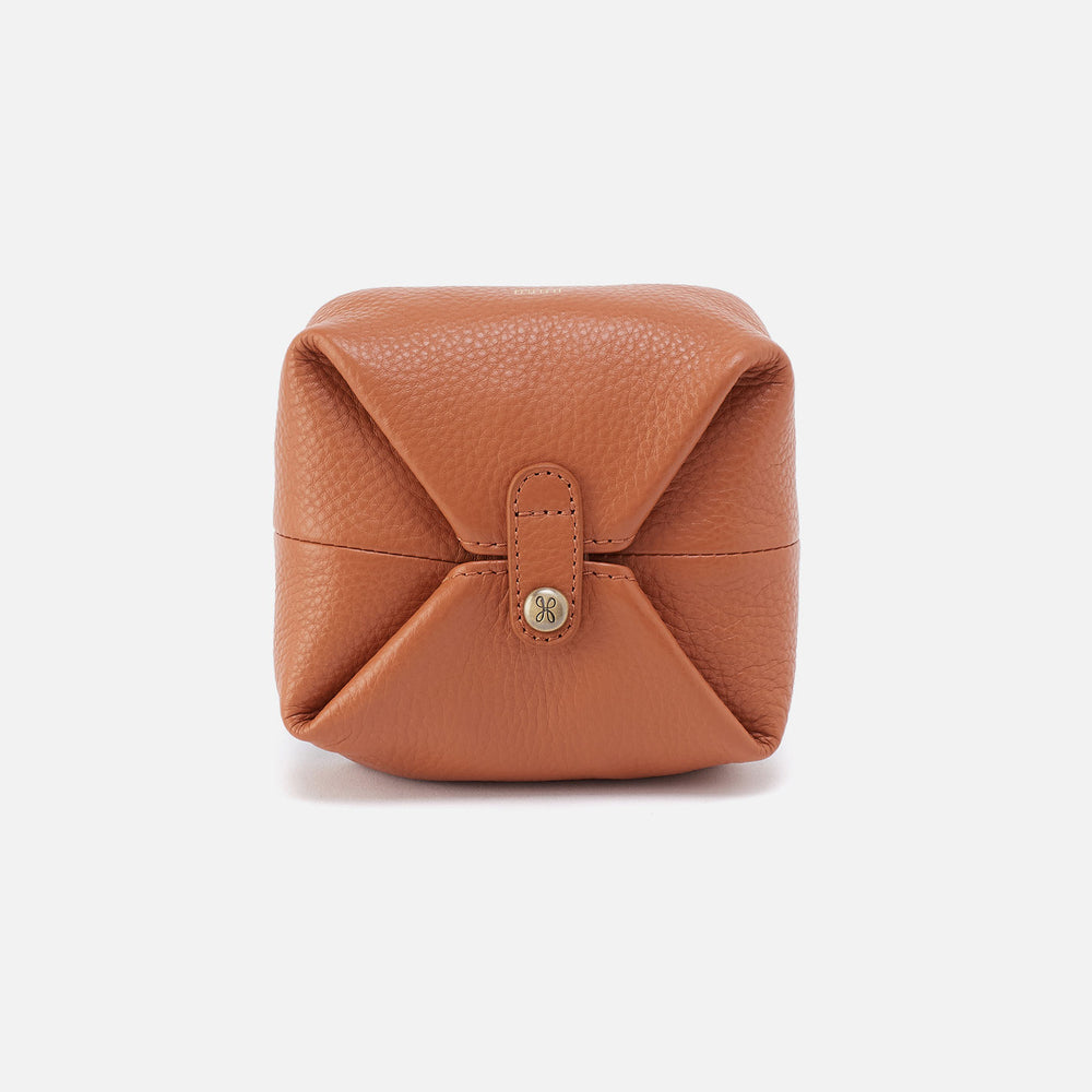 Snap Pouch In Pebbled Leather - Butterscotch