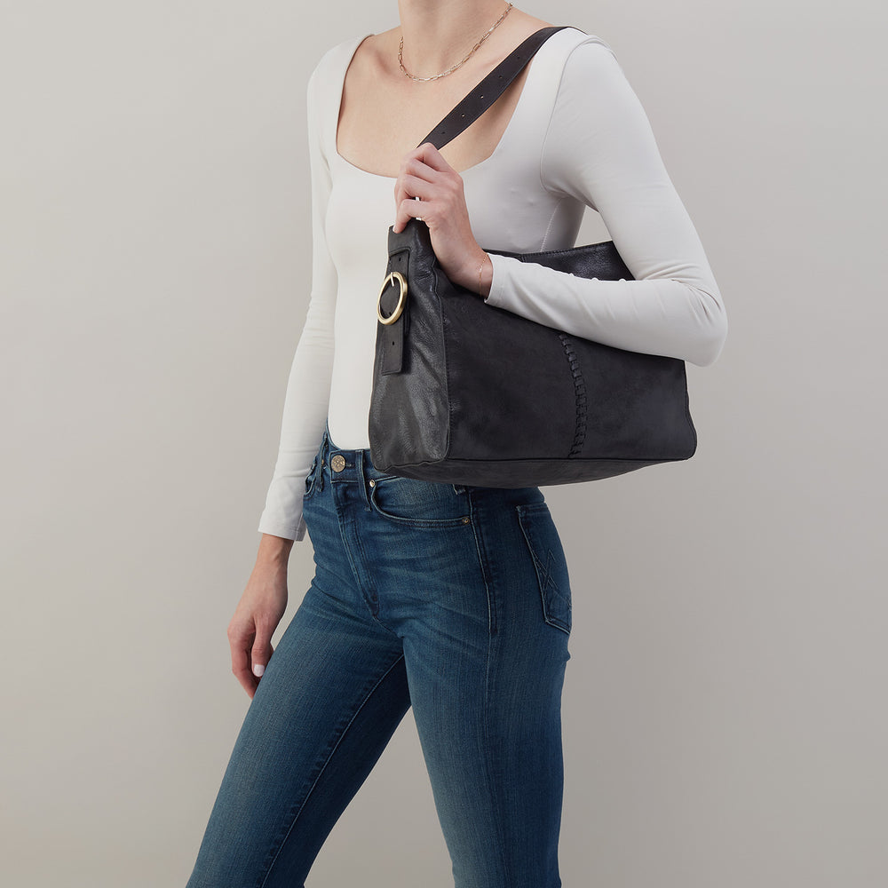 Render Shoulder Bag In Buffed Leather - Black