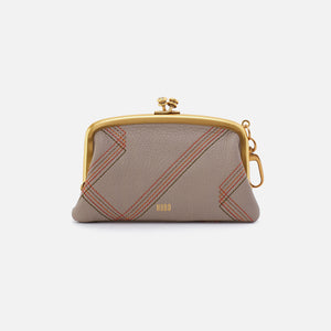 Cheer Frame Pouch In Pebbled Leather - Taupe