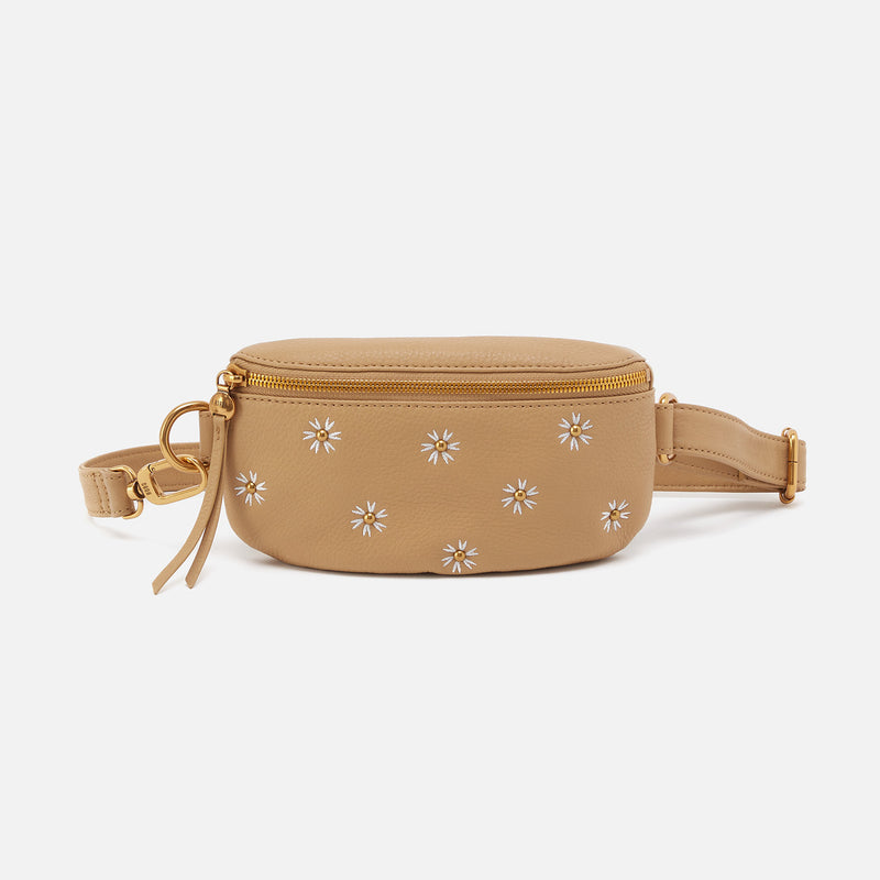 Fern Belt Bag In Pebbled Leather - Buttercup