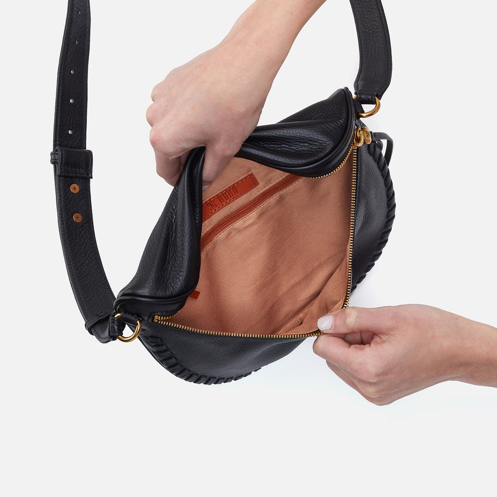 Juno Belt Bag In Pebbled Leather - Black