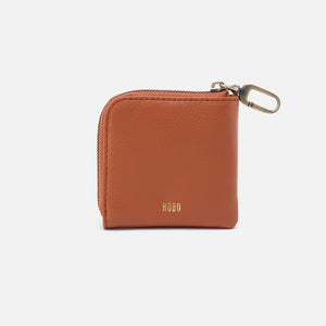 Cass Small Pouch In Pebbled Leather - Butterscotch