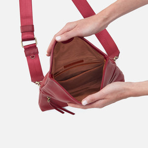 Grant Crossbody In Pebbled Leather - Wine