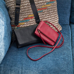 Grant Small Crossbody In Pebbled Leather - Wine