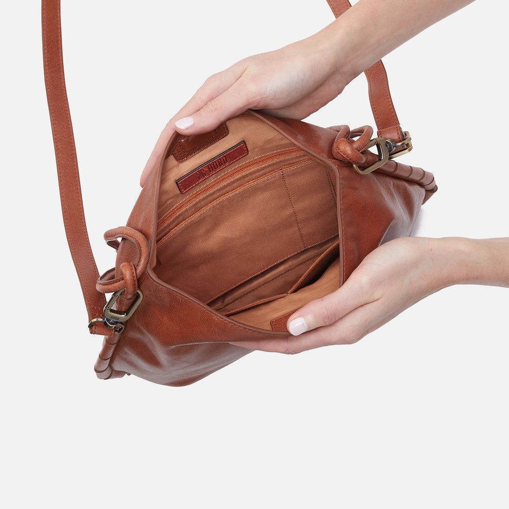 Phoebe Shoulder Bag In Santa Cruz Leather - Saddle