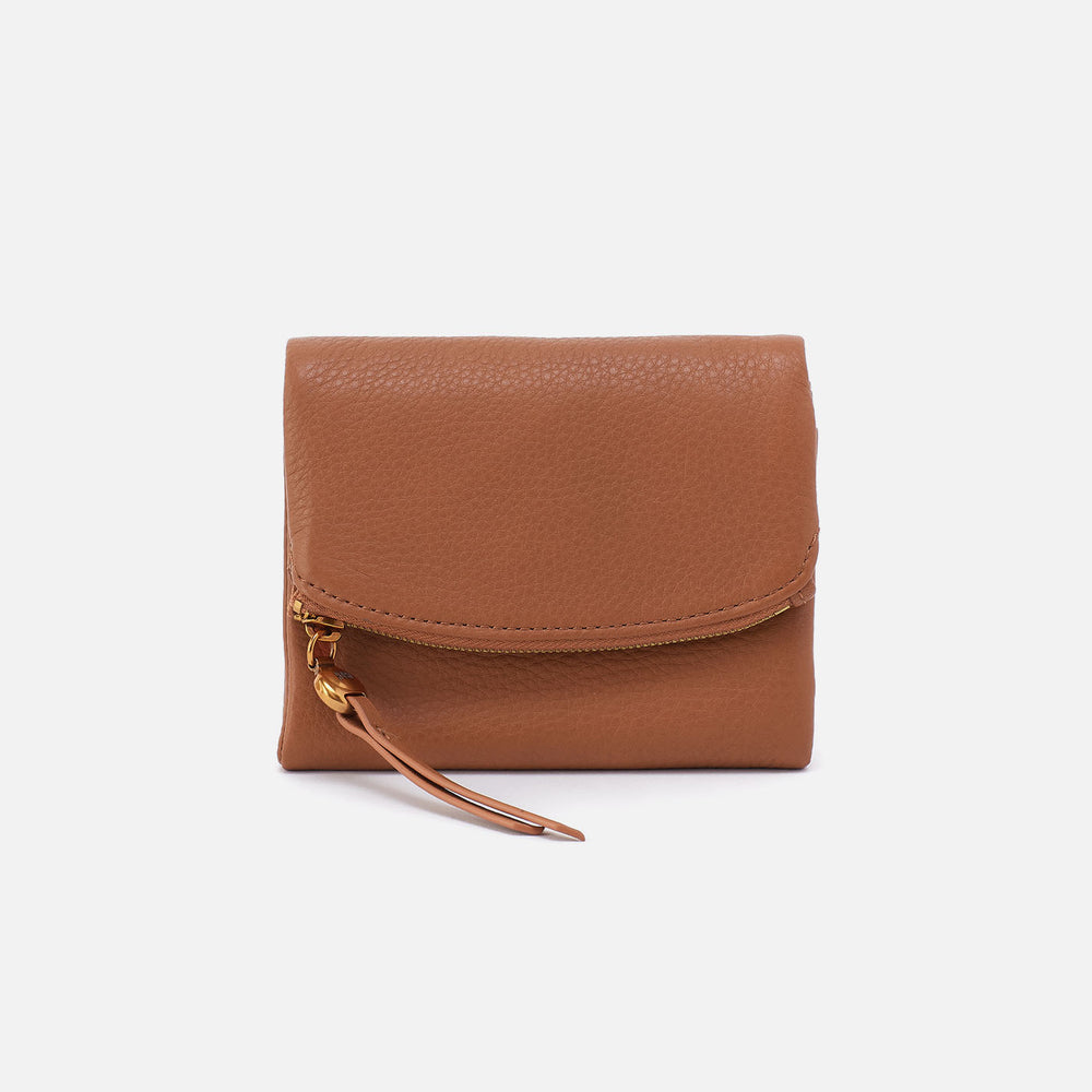 Fern Medium Trifold Wallet In Pebbled Leather - Warm Honey