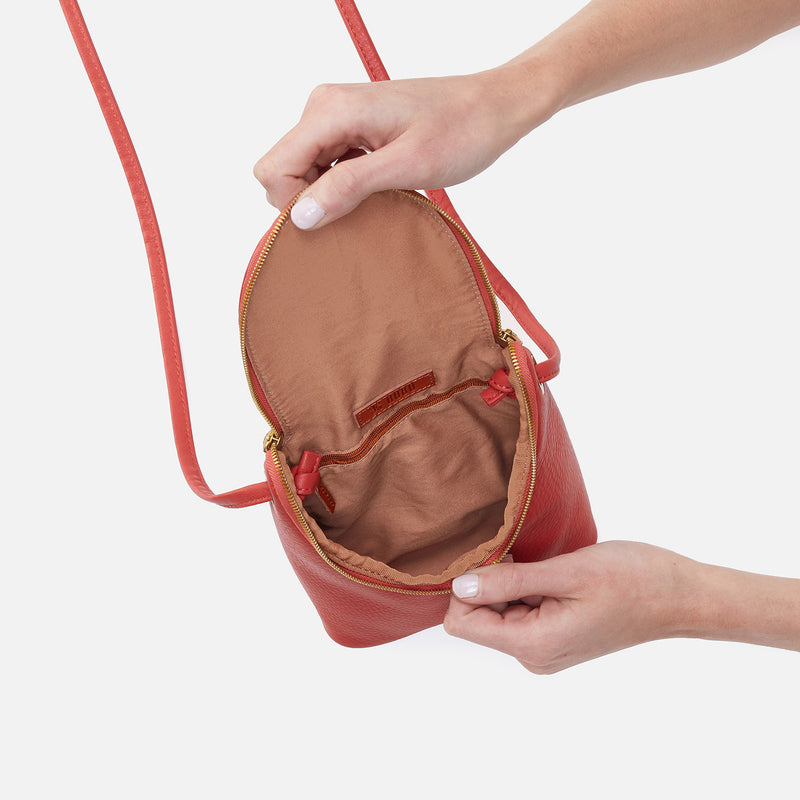 Fern Crossbody In Pebbled Leather - Red Clay