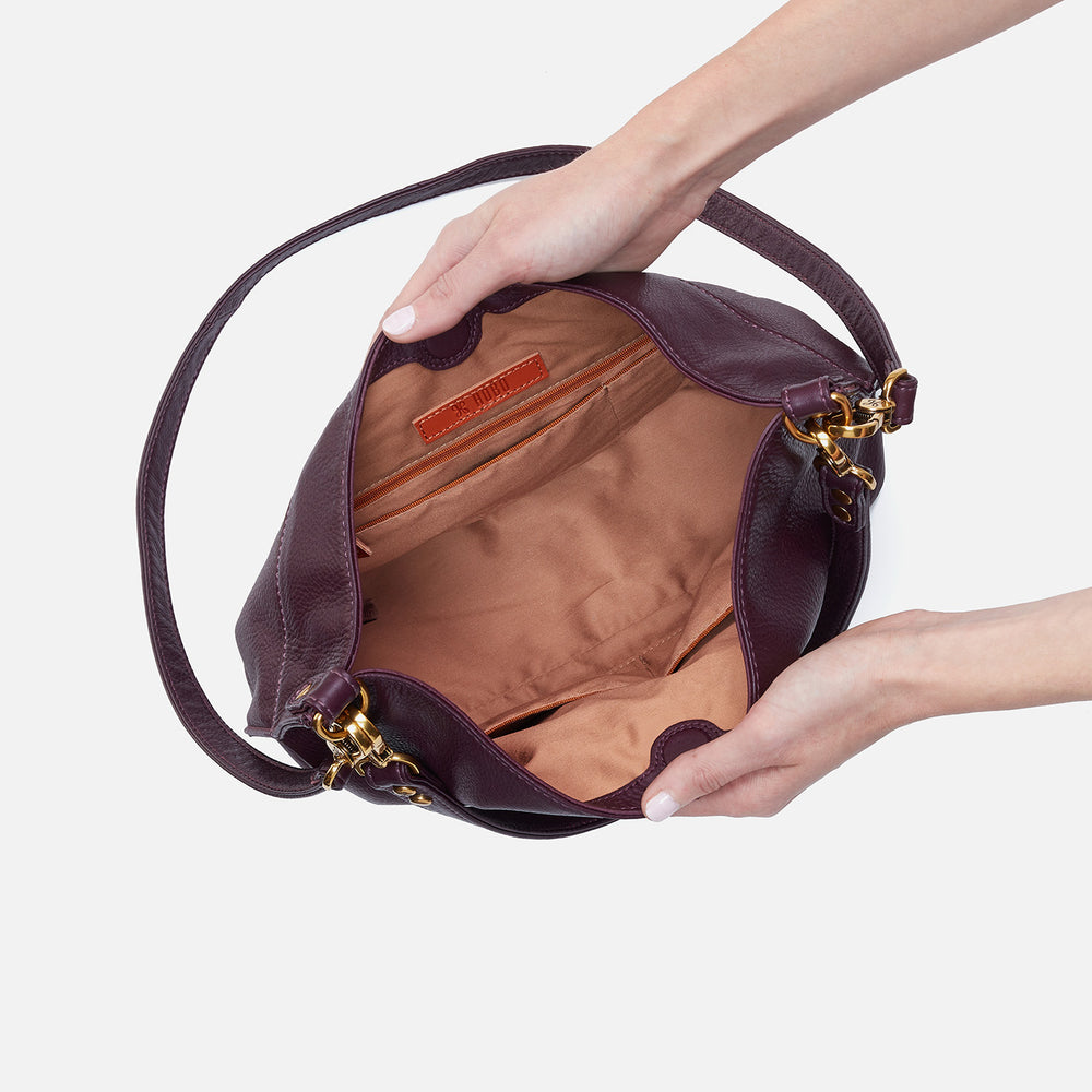 Pier Shoulder Bag in Pebbled Leather - Ruby Wine