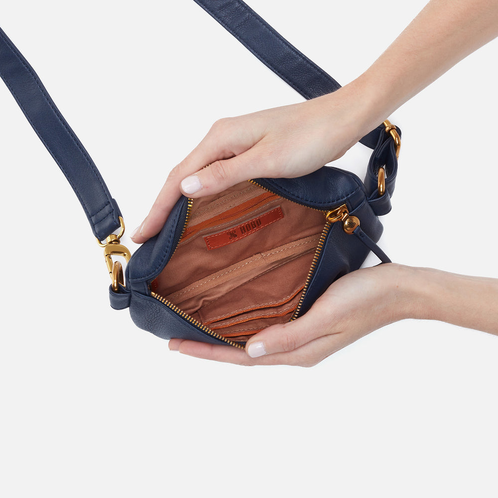 Fern Belt Bag in Pebbled Leather - Sapphire