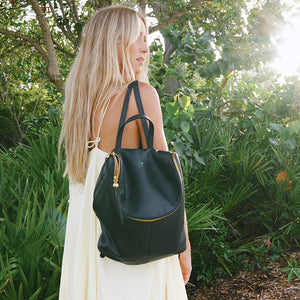 Fern Backpack In Pebbled Leather - Black