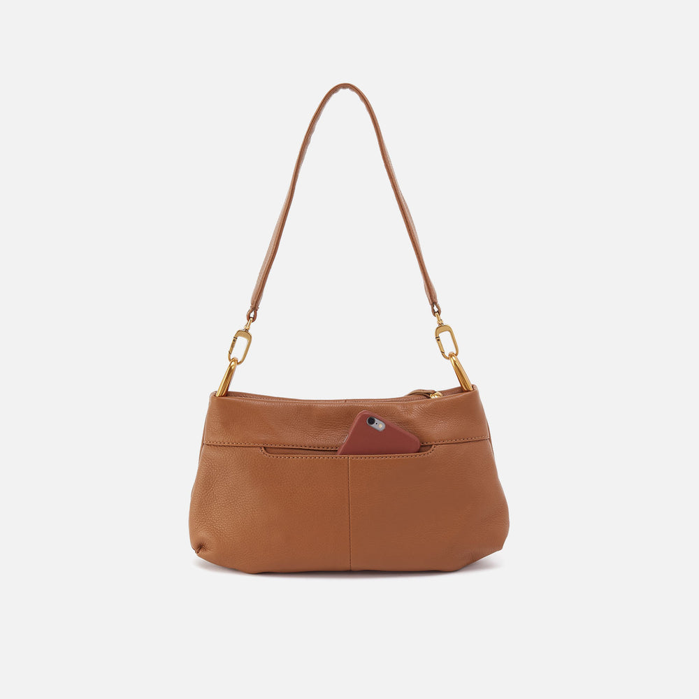 Advance Shoulder Bag In Pebbled Leather - Warm Honey