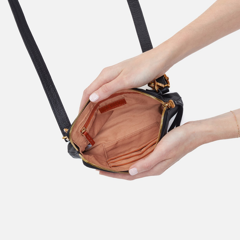 Fern Slim Belt Bag In Pebbled Leather - Black