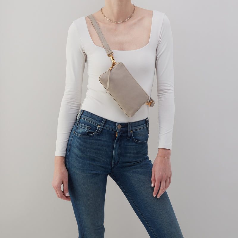 Fern Slim Belt Bag In Pebbled Leather - Taupe