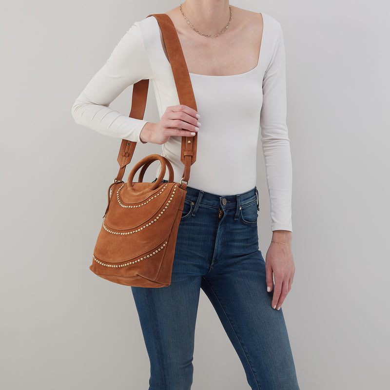 Maggie Crossbody In Suede - Caramel