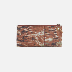 Vida Wristlet In Printed Leather - Coastal Canyon