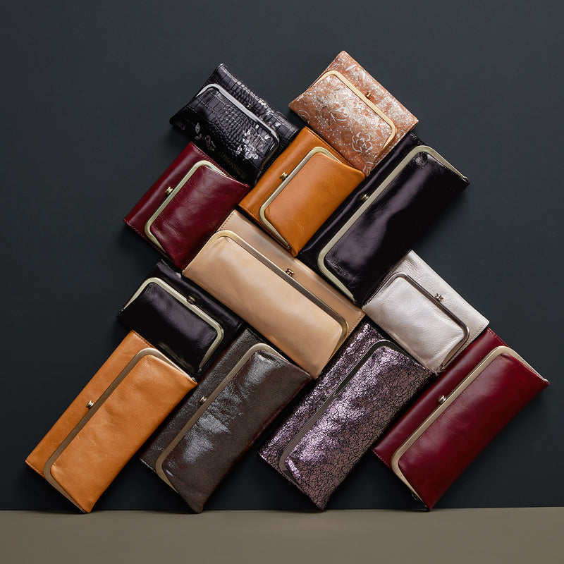 Rachel Continental Wallet In Polished Leather - Winterberry