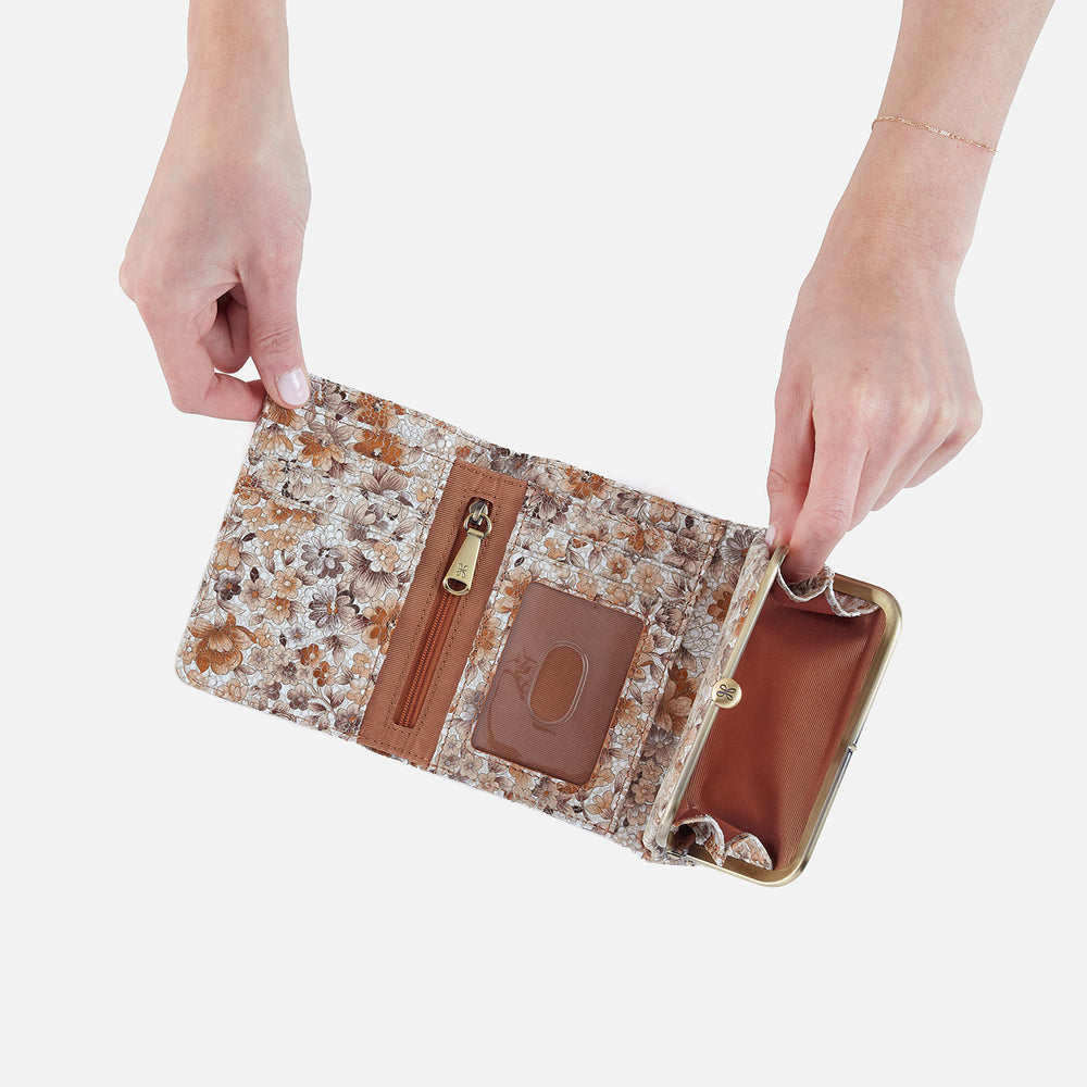 Robin Compact Wallet In Printed Leather - Sepia Bloom