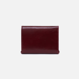 Robin Compact Wallet In Polished Leather - Winterberry