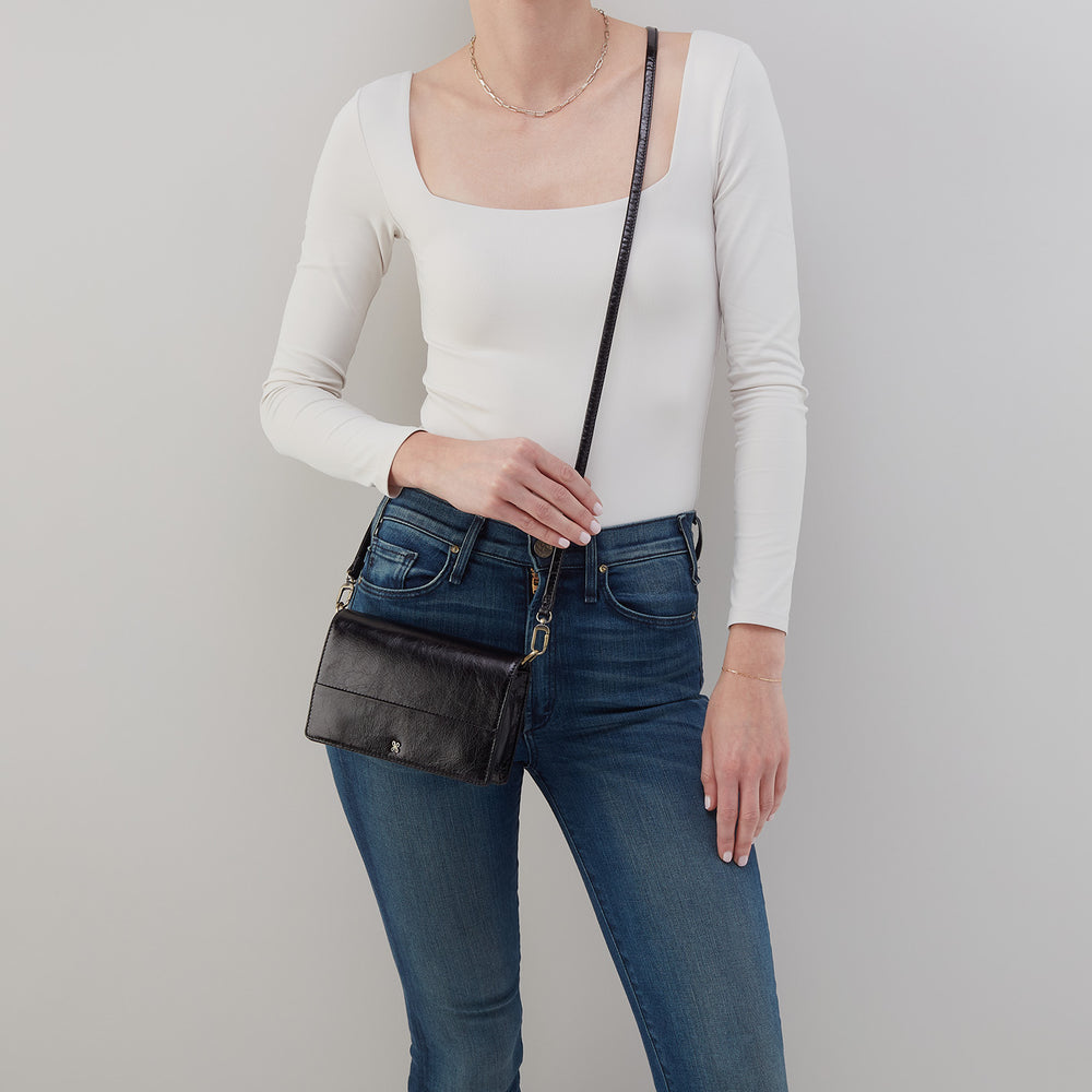 Jill Crossbody In Polished Leather - Winterberry