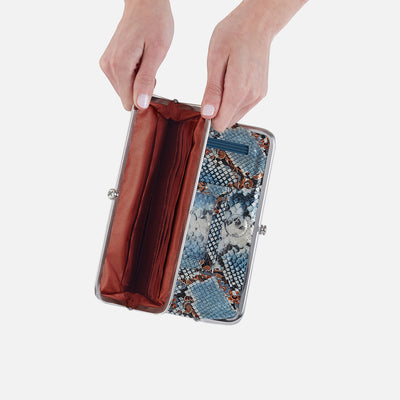 Lauren Clutch-Wallet In Printed Leather - Blue Tempest