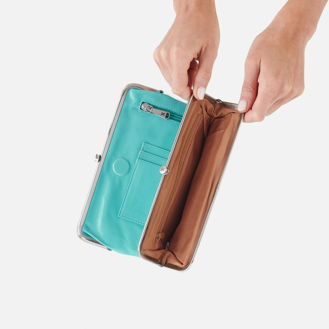 Lauren Clutch-Wallet in Polished Leather - Light Aqua – HOBO