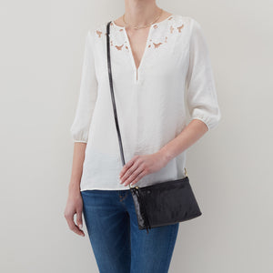 Darcy Crossbody In Polished Leather - Winterberry