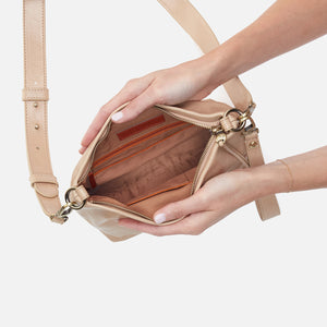 Ashe Crossbody In Polished Leather - Sand