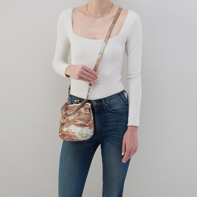 Alba Crossbody In Printed Leather - Coastal Canyon