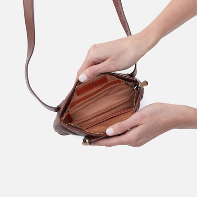 Sheila Belt Bag In Polished Leather - Chocolate