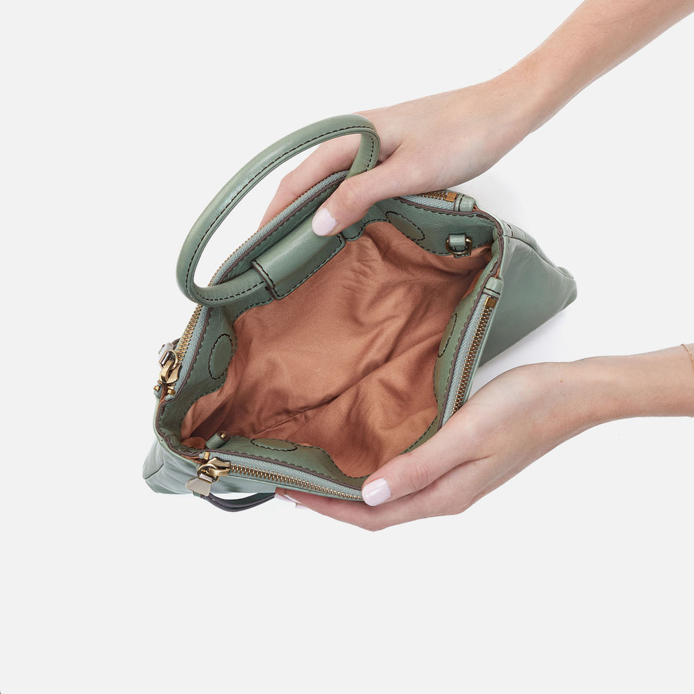 Sable Crossbody In Polished Leather - Jade