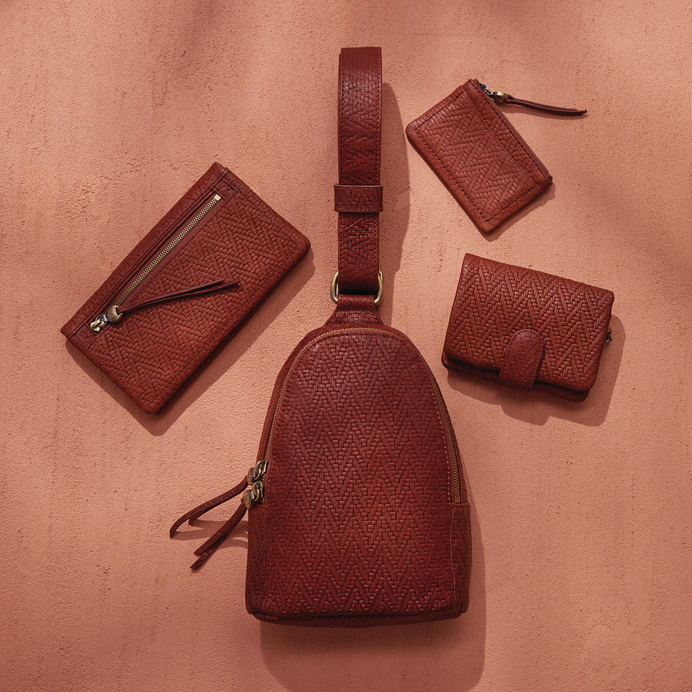 Lumen Card Case In Soft Embossed Leather - Tuscan Brown