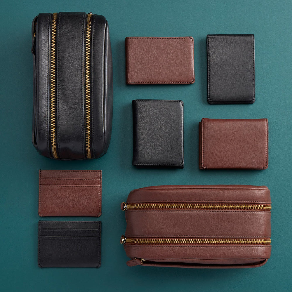 Men's Travel Kit in Silk Napa Leather - Brown