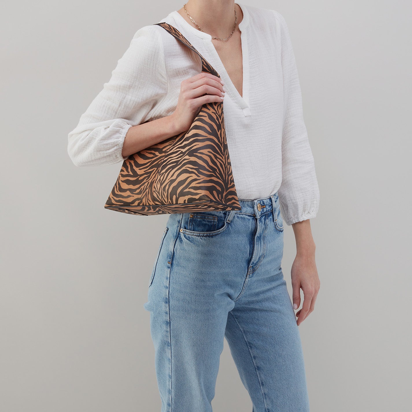 Joni Shoulder Bag in Printed Leather - Zebra Stripes