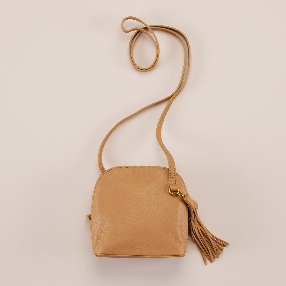 Nash Crossbody In Pebbled Leather - Sandstorm